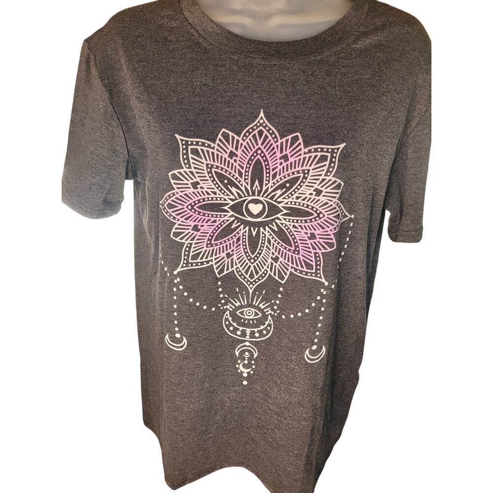 Mandala Gray‎ Tshirt Purple/White Design Sz Women S